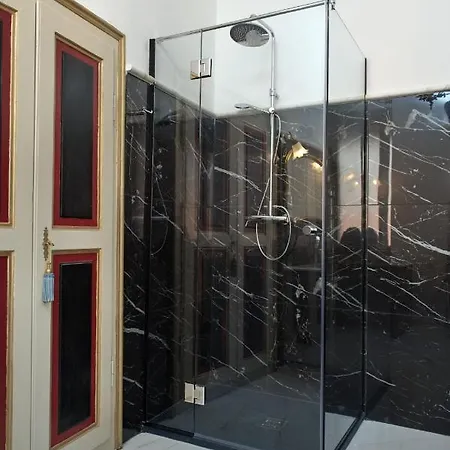 Albaluce Πανσιόν 3*