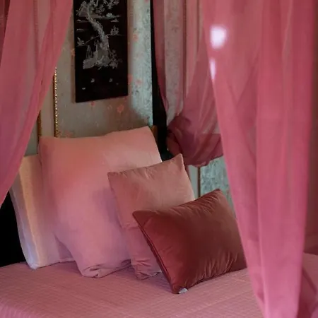 Albaluce Πανσιόν